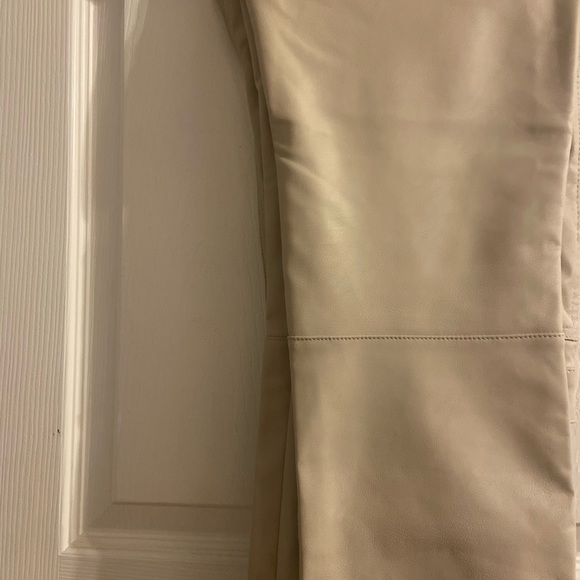 Cream colour, H&M leather pants - Picture 4 of 9